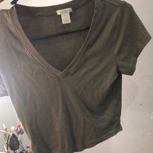 A green  shirt never worn